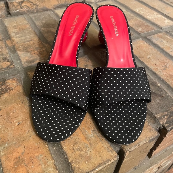 Ramon Tenza *Polka Dot *Swarovski studded *strawberry heel *slides *size 9.5 - Picture 4 of 6